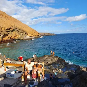De Luxe South Tenerife Costa del Silencio